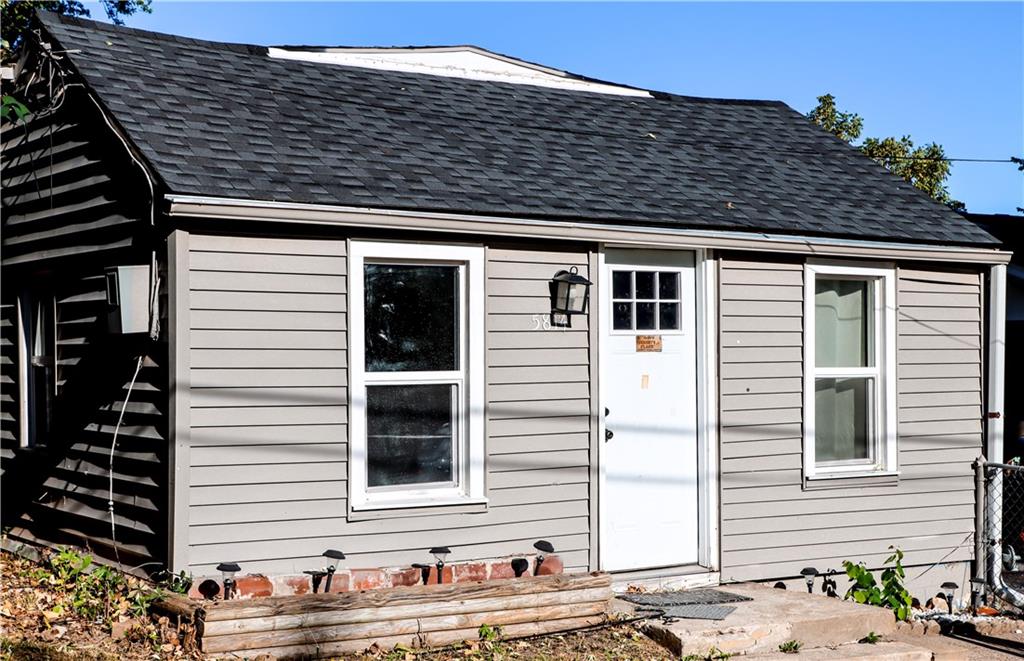 Listing Photo MLS #HMS2586897