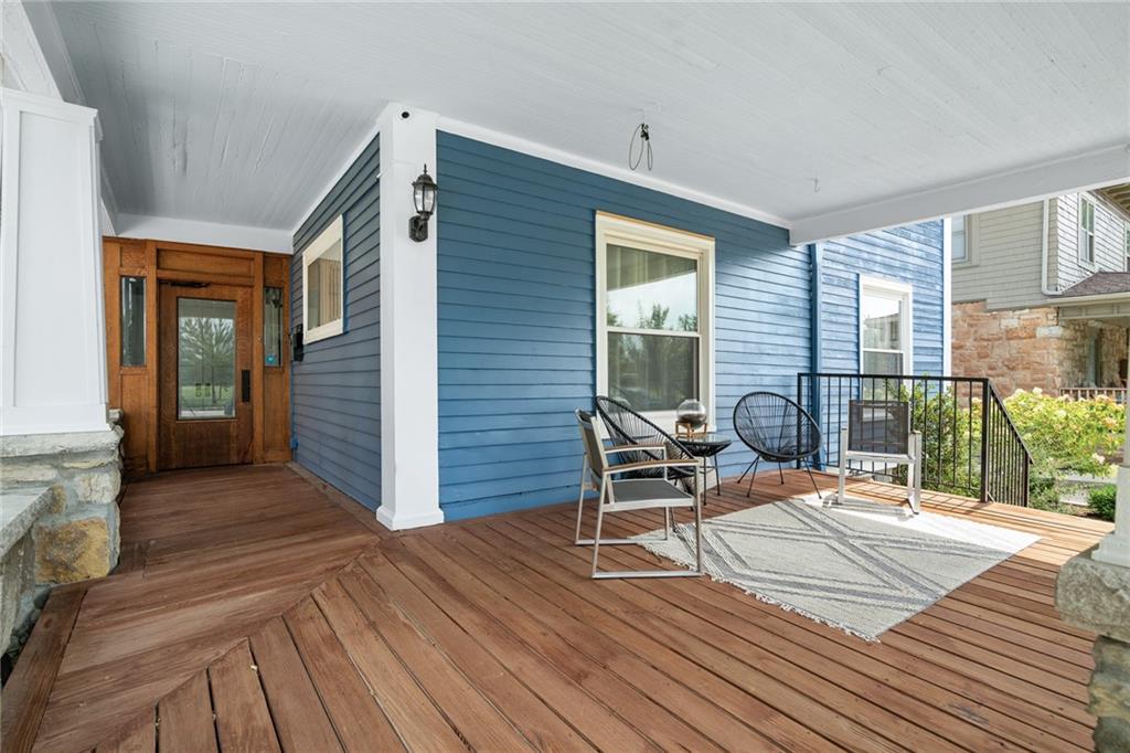 Listing Photo MLS #HMS2586988