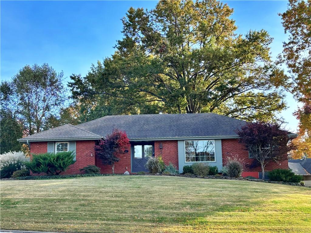 Listing Photo MLS #HMS2587220