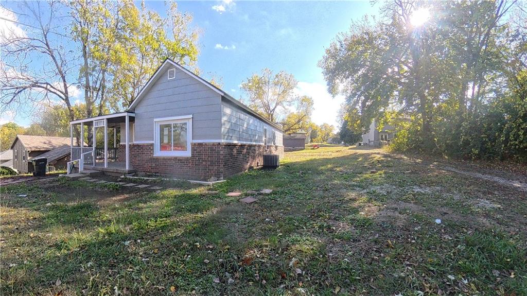 Listing Photo MLS #HMS2587354