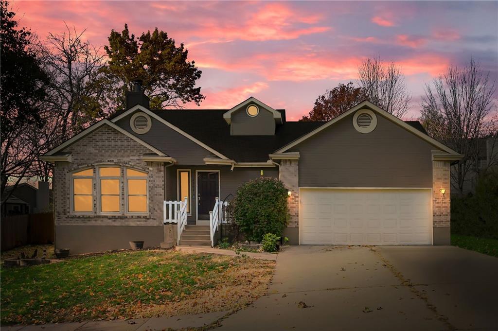 Listing Photo MLS #HMS2587383