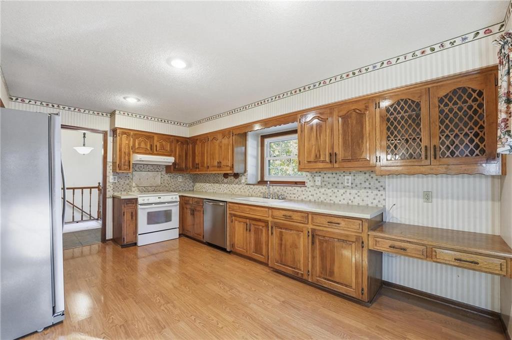 Listing Photo MLS #HMS2587586