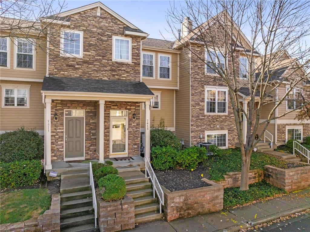 Listing Photo MLS #HMS2587922