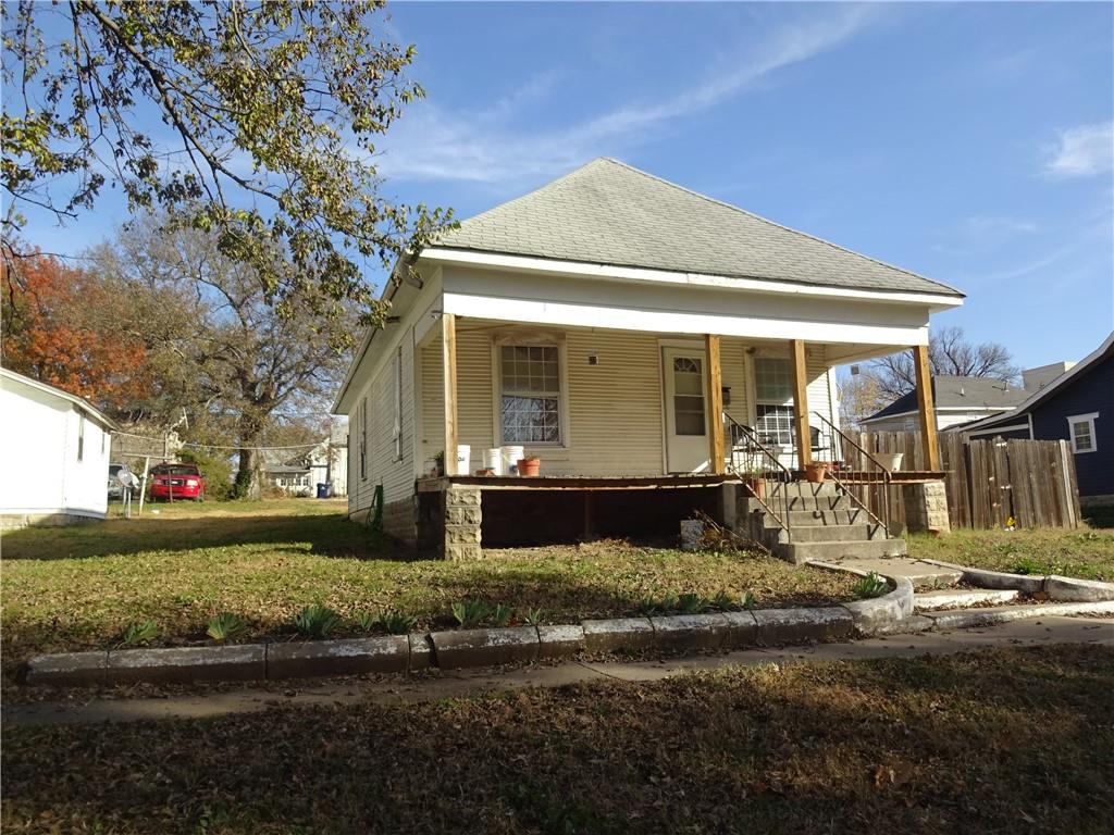 Listing Photo MLS #HMS2588119