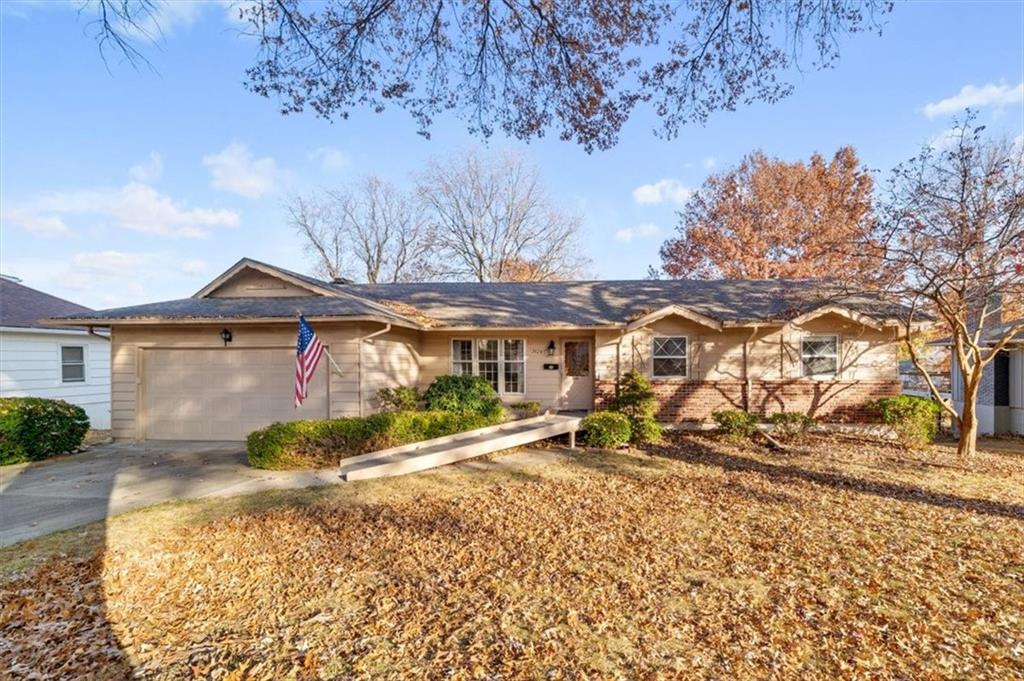 Listing Photo MLS #HMS2588311