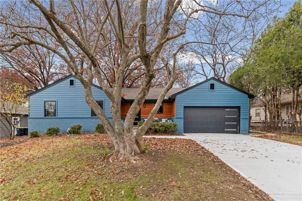 Listing Photo MLS #HMS2588660