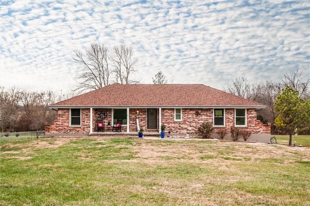 Listing Photo MLS #HMS2589752