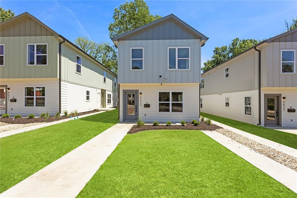 Listing Photo MLS #HMS2591395