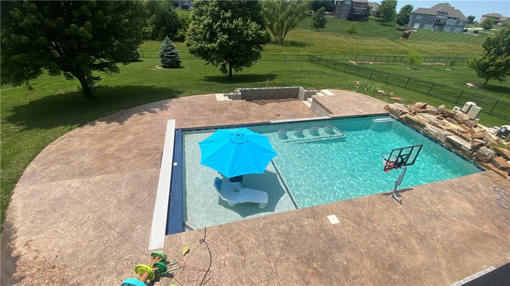 Listing Photo MLS #HMS2591634