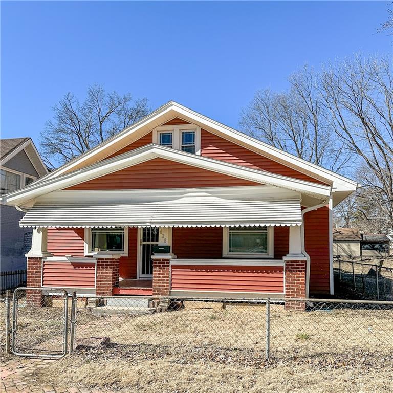 Listing Photo MLS #HMS2592915