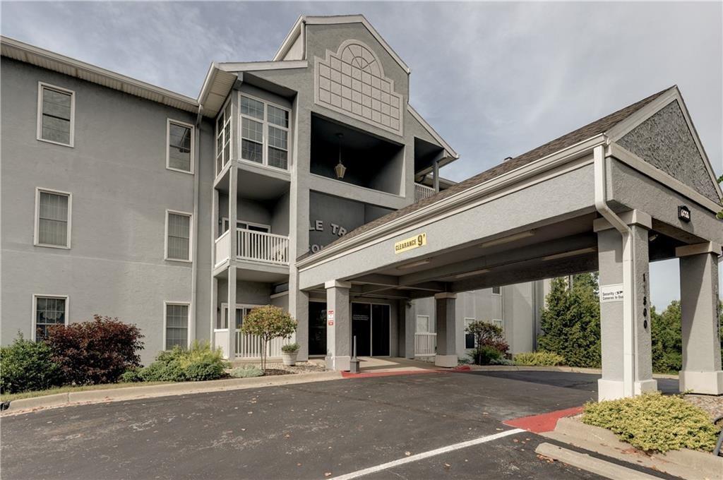 Listing Photo MLS #HMS2594442