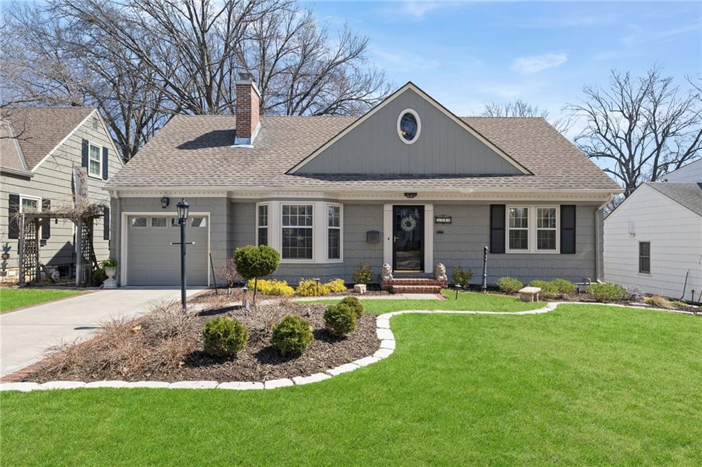 Listing Photo MLS #HMS2594591