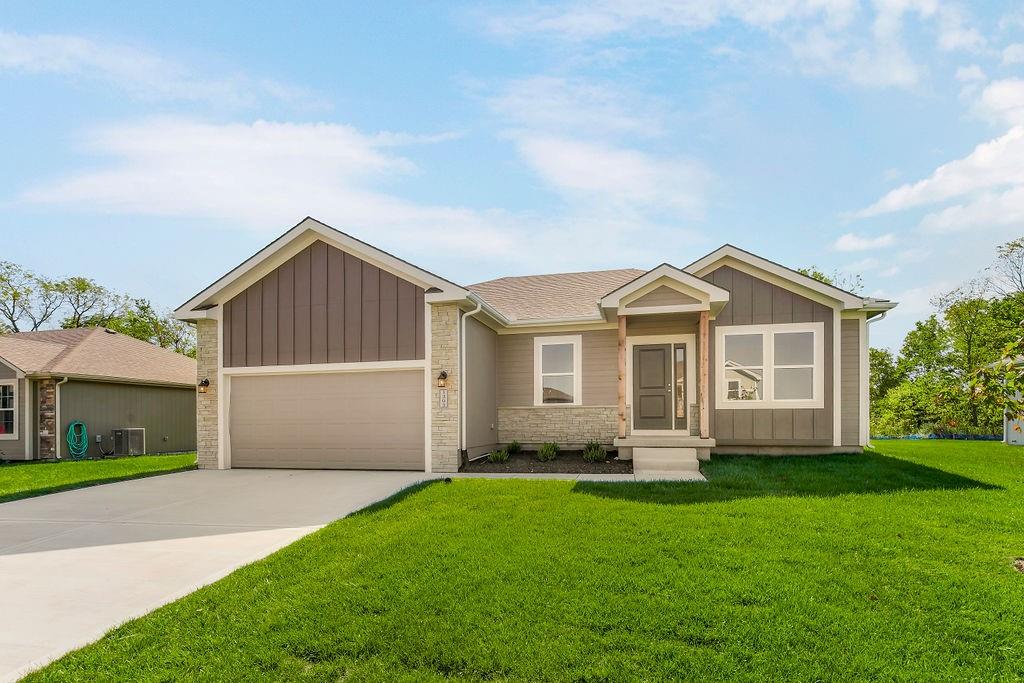 Listing Photo MLS #HMS2594884