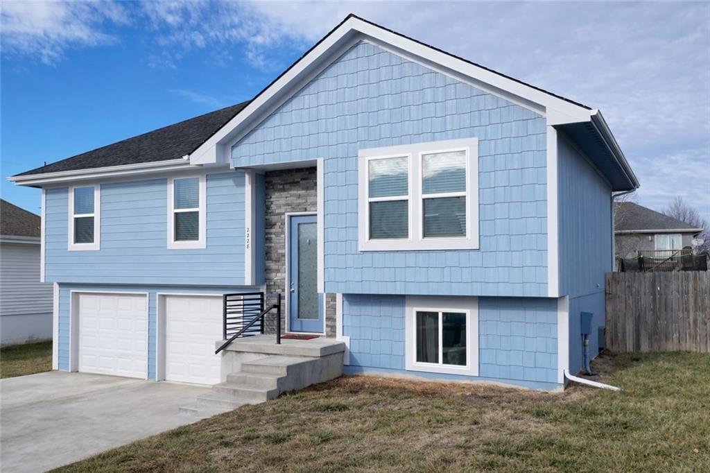 Listing Photo MLS #HMS2595026