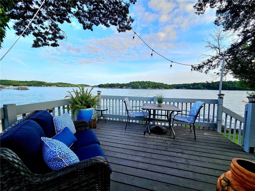 Listing Photo MLS #HMS2600903