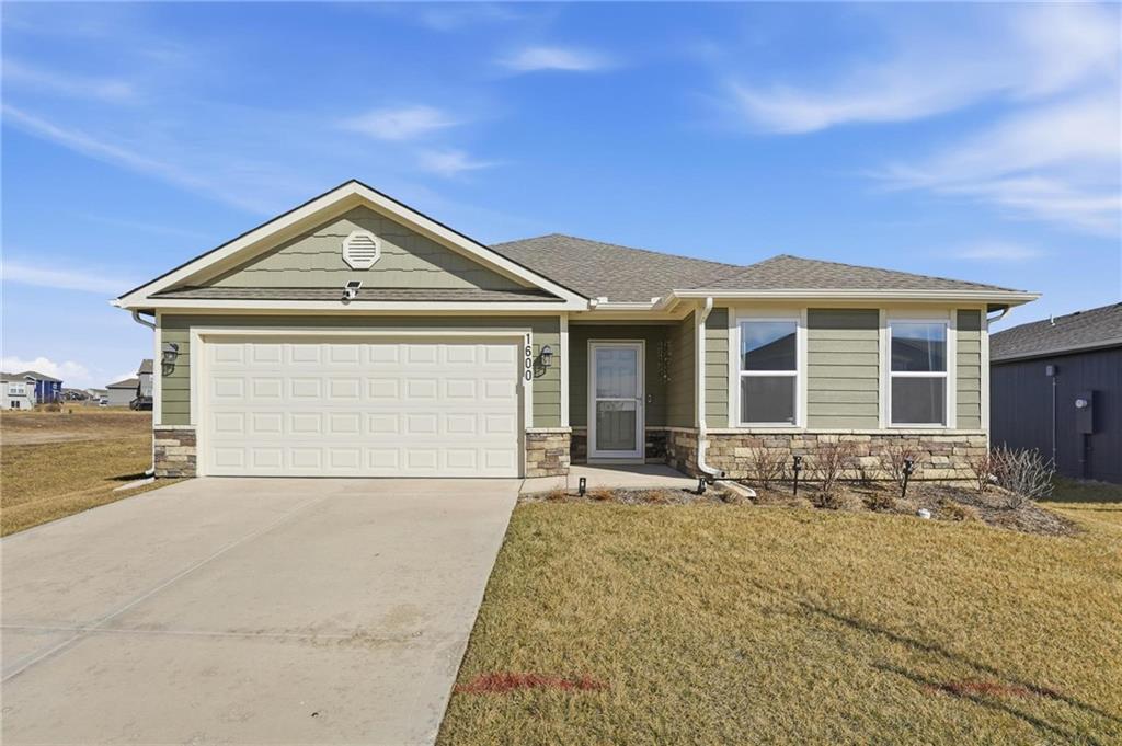 Listing Photo MLS #HMS2601412