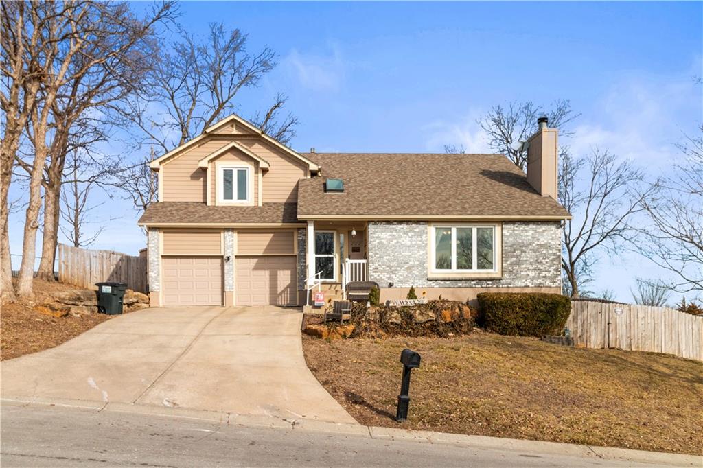 Listing Photo MLS #HMS2601570