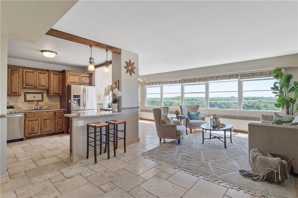 Listing Photo MLS #HMS2601841