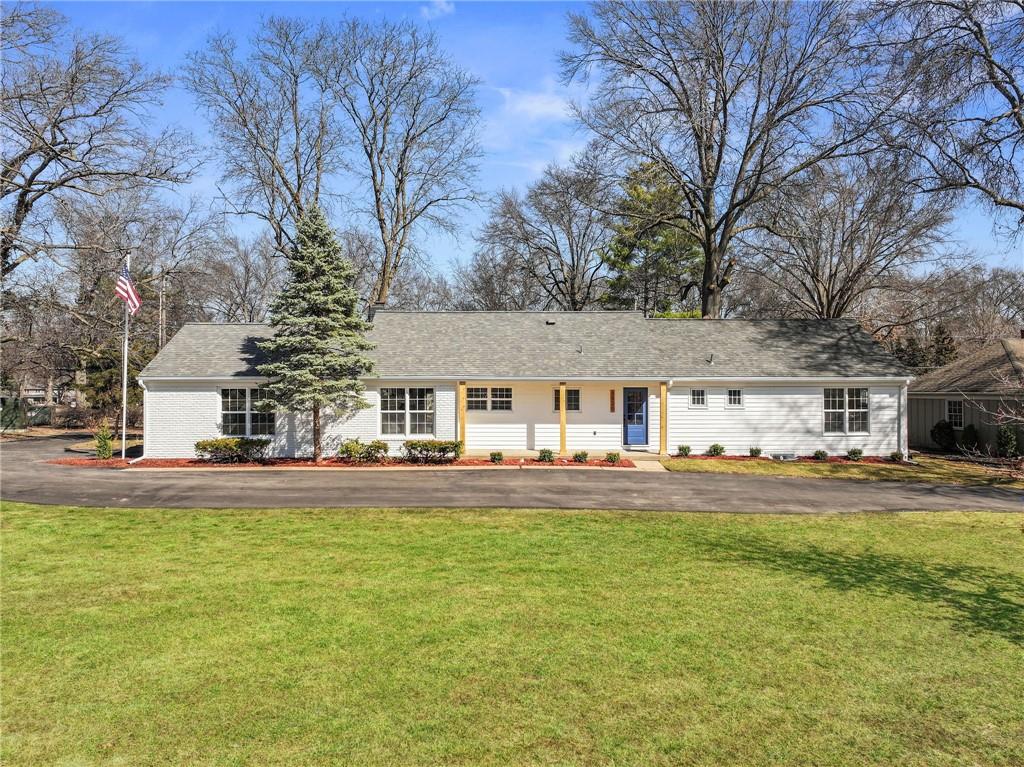 Listing Photo MLS #HMS2601899