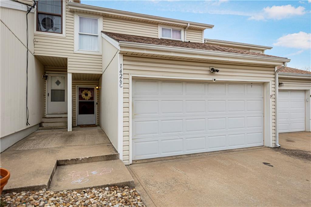 Listing Photo MLS #HMS2602562