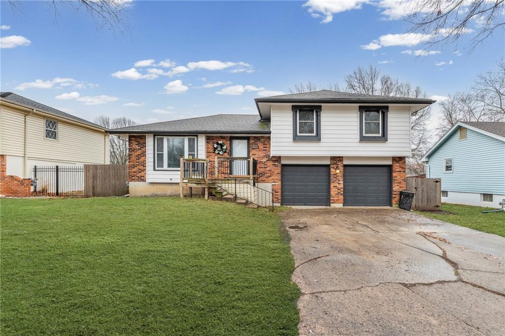 Listing Photo MLS #HMS2603137