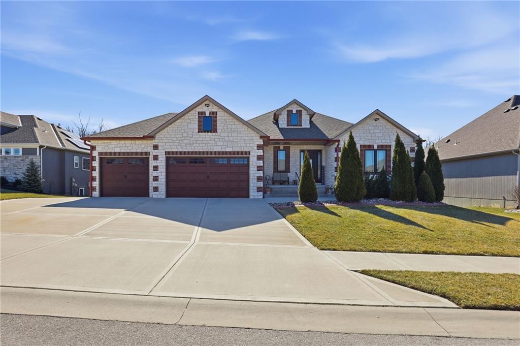 Listing Photo MLS #HMS2603535