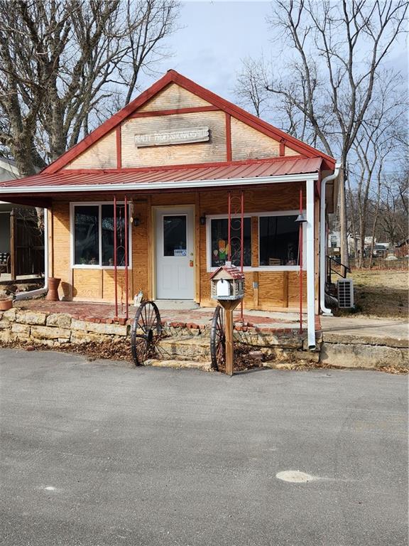 Listing Photo MLS #HMS2604243