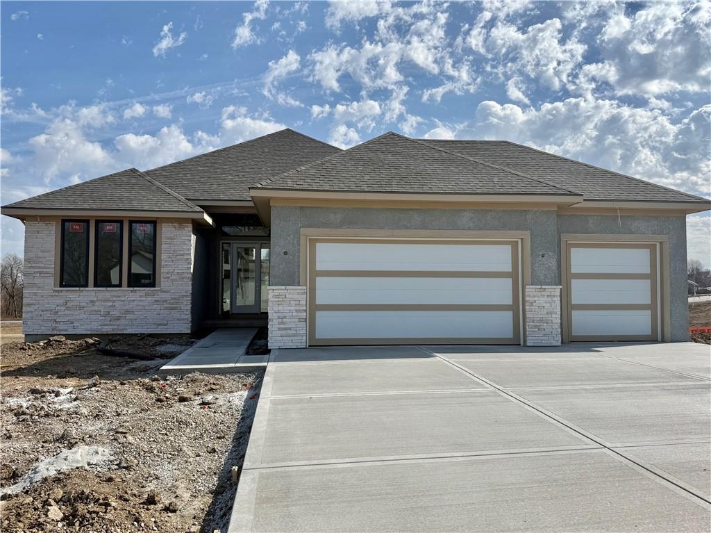 Listing Photo MLS #HMS2604375