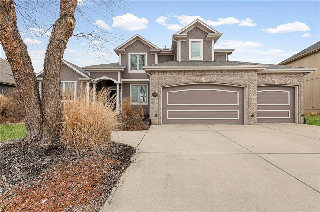 Listing Photo MLS #HMS2605343