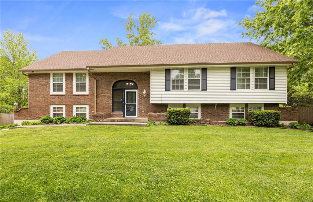 Listing Photo MLS #HMS2605676