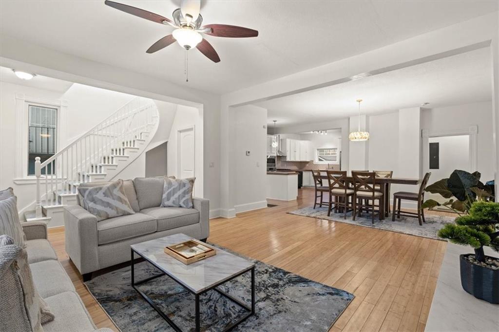 Listing Photo MLS #HMS2605991