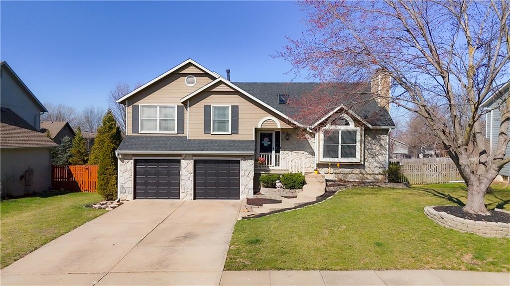 Listing Photo MLS #HMS2606493