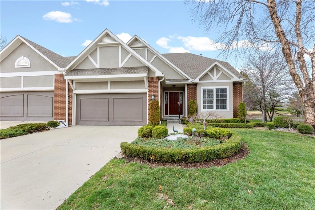 Listing Photo MLS #HMS2607103