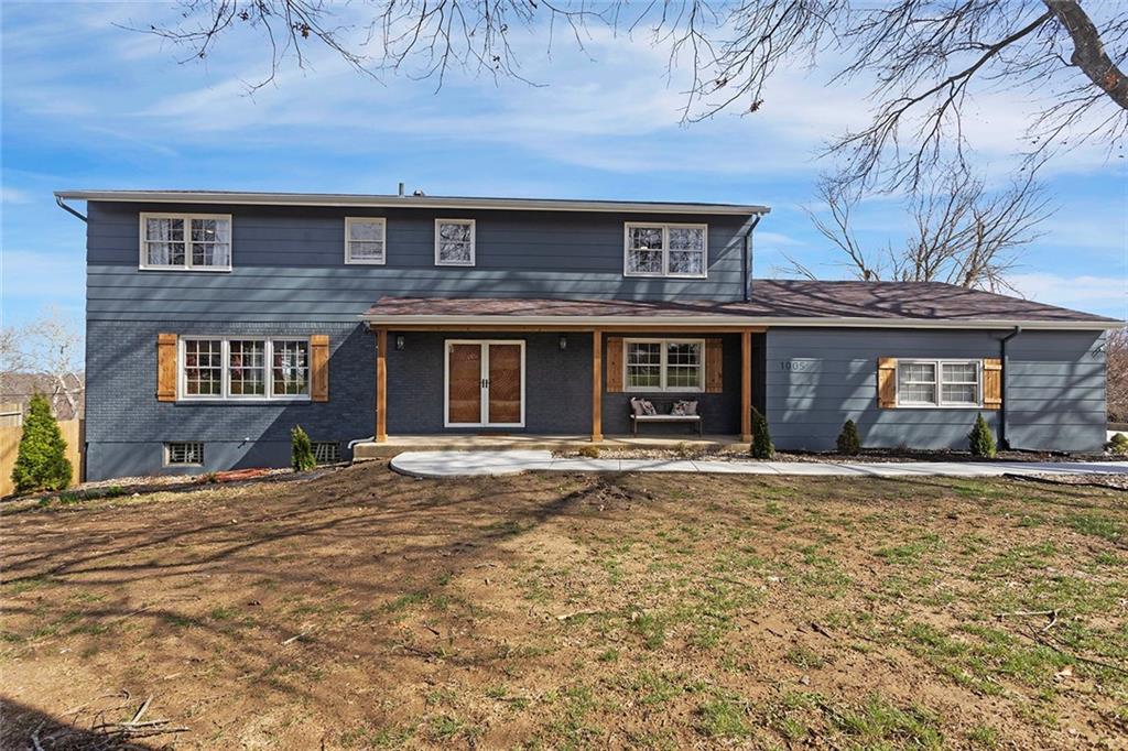 Listing Photo MLS #HMS2607115