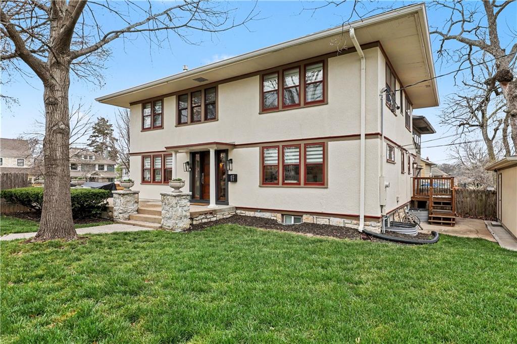 Listing Photo MLS #HMS2607144