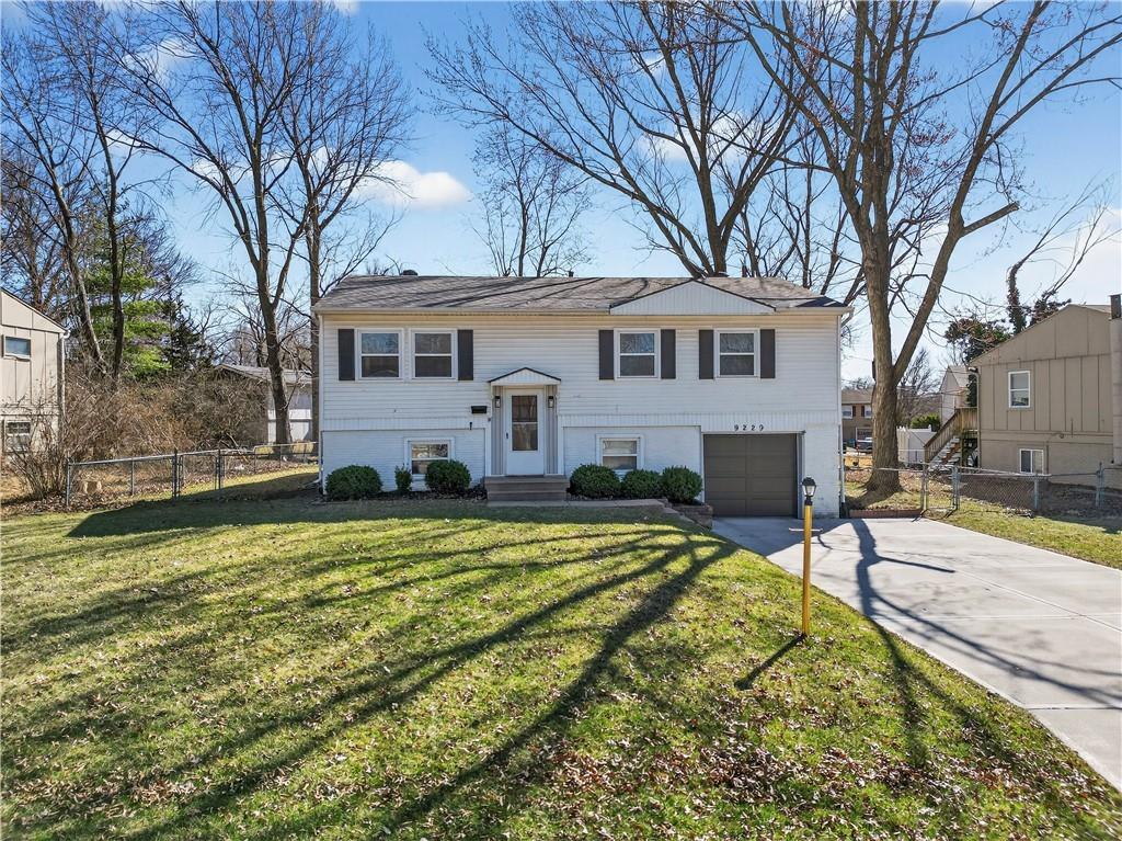 Listing Photo MLS #HMS2607555