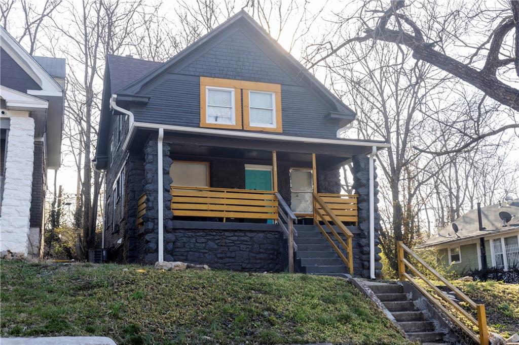 Listing Photo MLS #HMS2607678