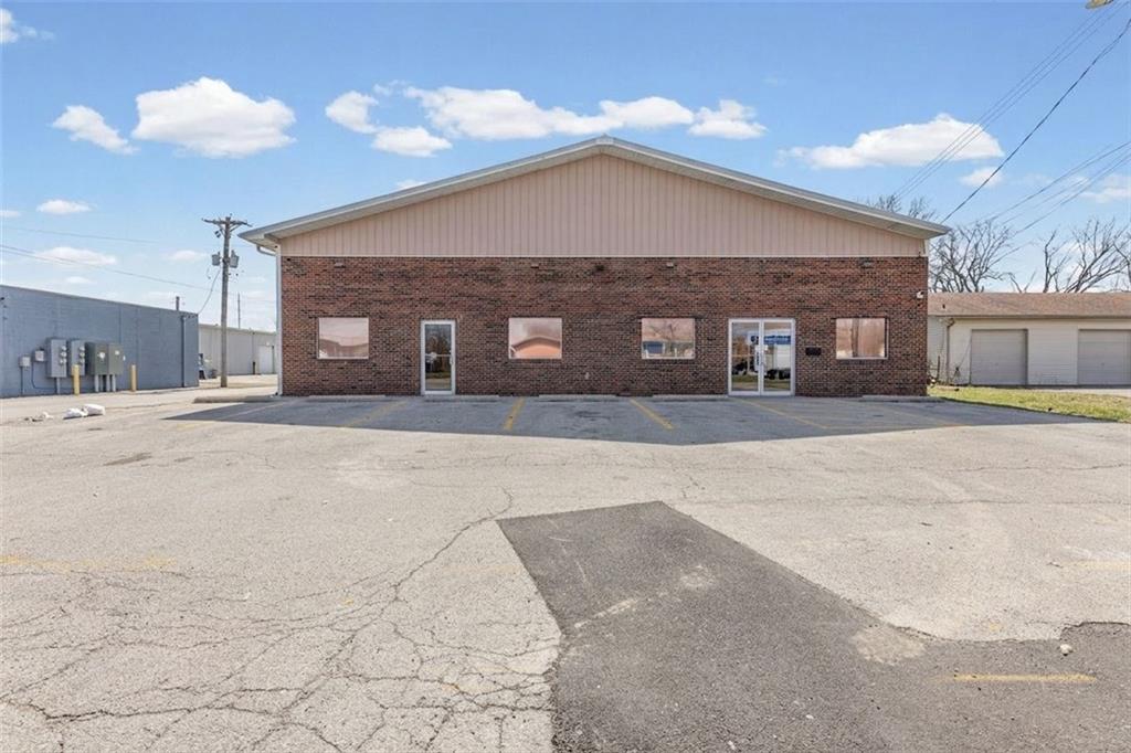 Listing Photo MLS #HMS2607910