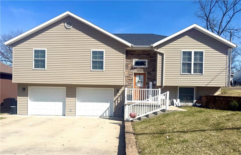 Listing Photo MLS #HMS2608215