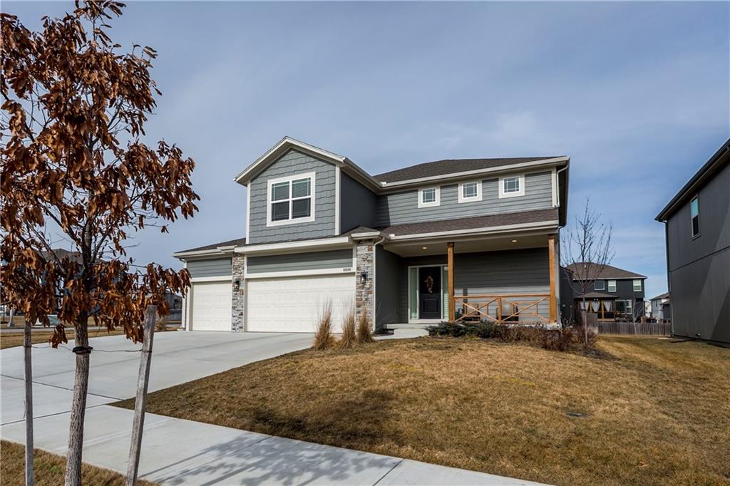 Listing Photo MLS #HMS2608371