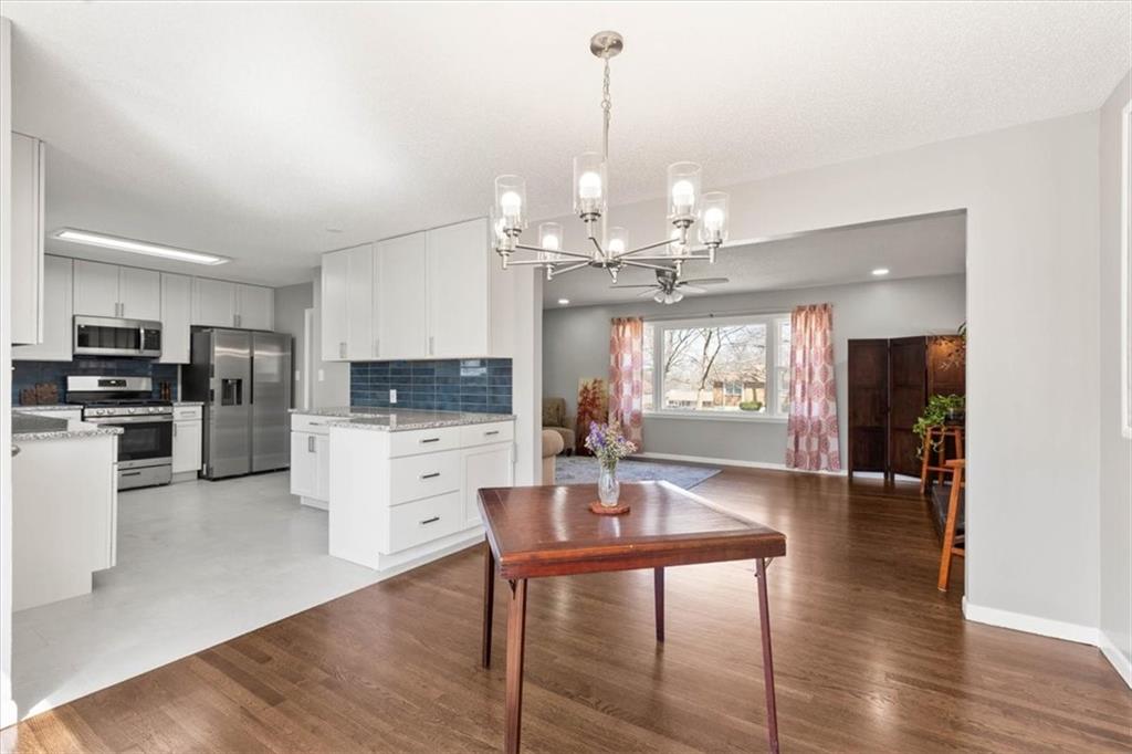 Listing Photo MLS #HMS2608498