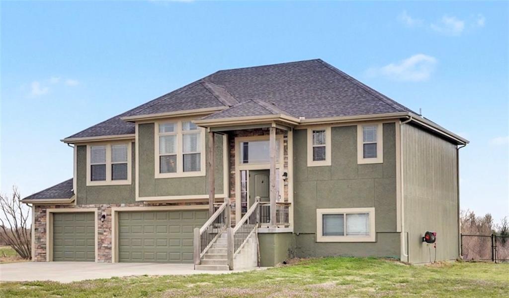 Listing Photo MLS #HMS2608561