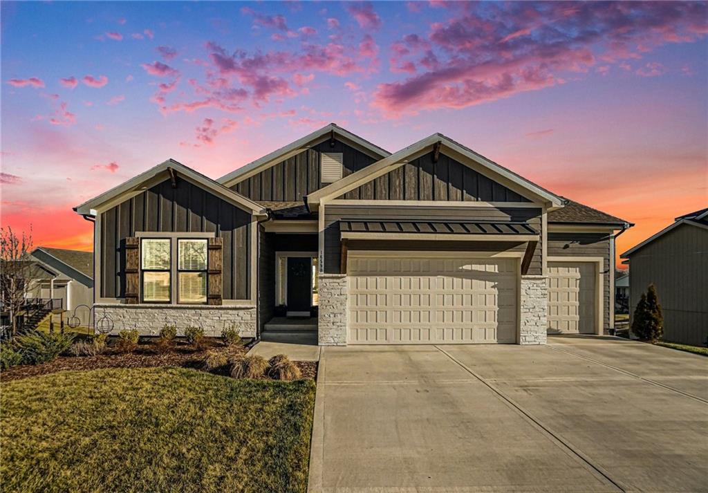 Listing Photo MLS #HMS2608748