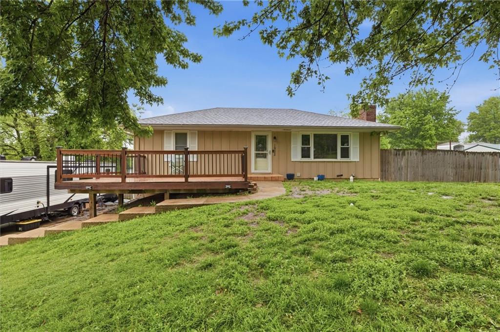 Listing Photo MLS #HMS2609085