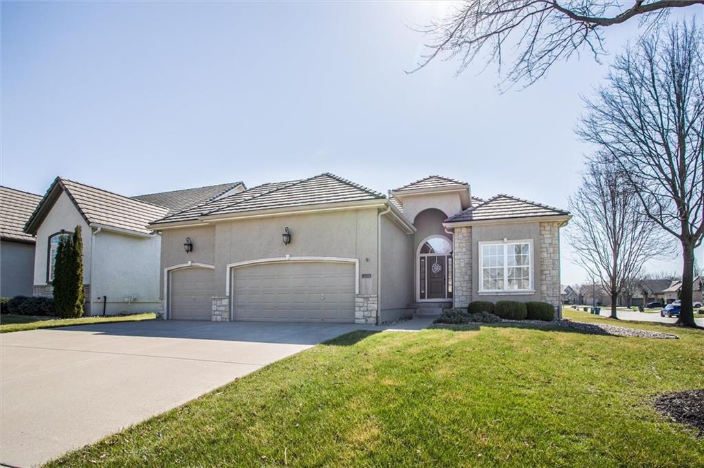 Listing Photo MLS #HMS2609385