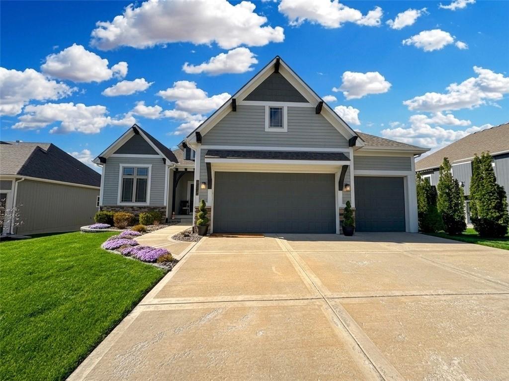 Listing Photo MLS #HMS2609705