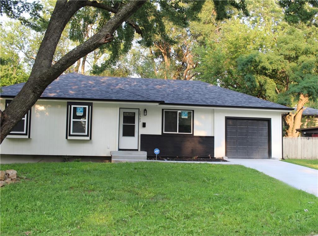 Listing Photo MLS #HMS2610059