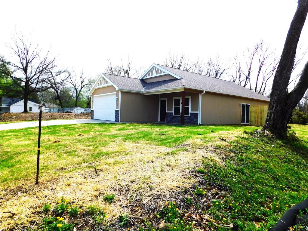 Listing Photo MLS #HMS2610254