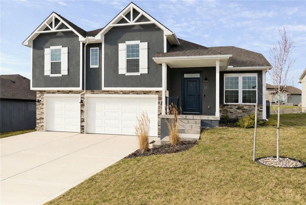 Listing Photo MLS #HMS2610310