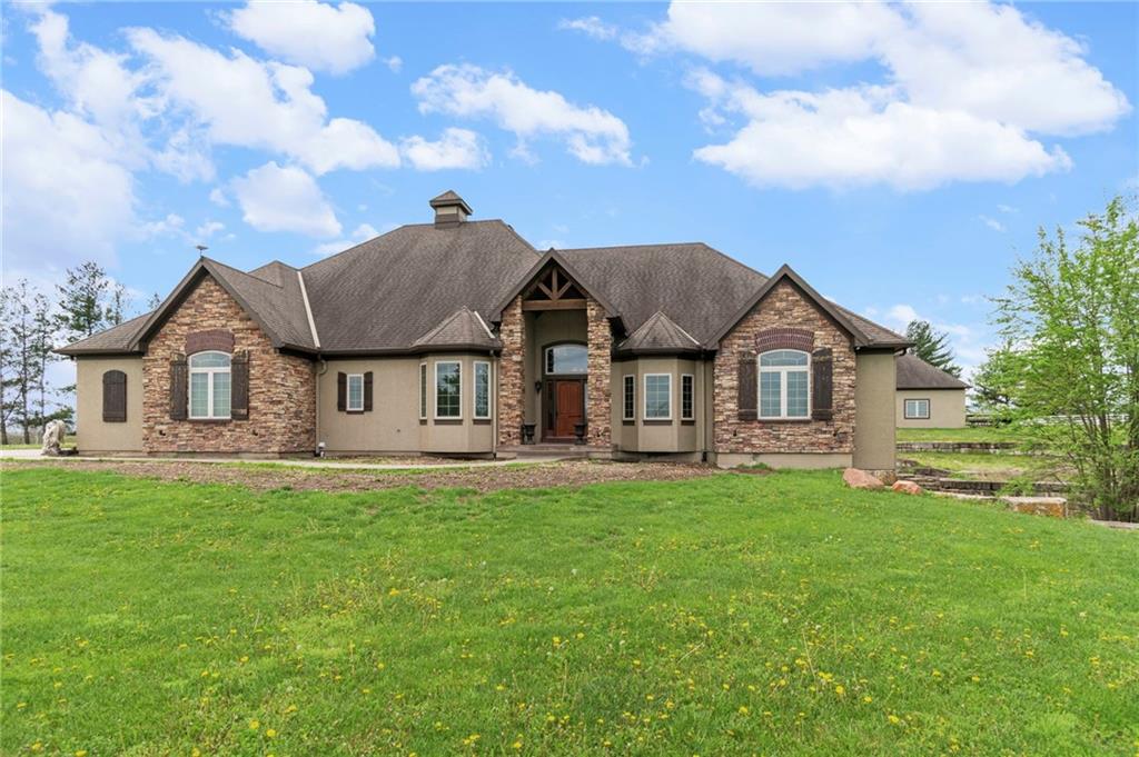 Listing Photo MLS #HMS2610391